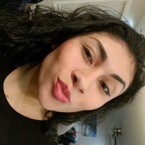 Meet your Posher, Celia